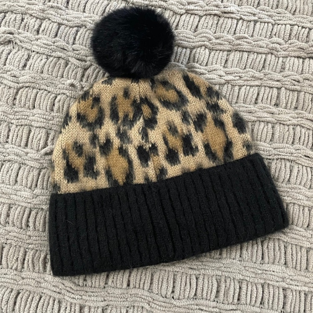 Kate Spade Beanie winter hat Cheetah
